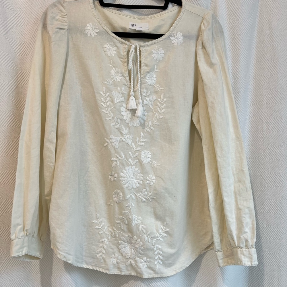 GAP Embroidered LInen Top
